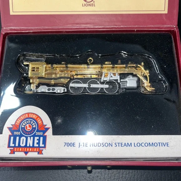 Hallmark Keepsake Lionel 100th Anniversary 700E J-1E Hudson Steam Locomotive - Picture 3 of 5